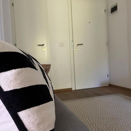 M&M Apartment แปร์กา ภายนอก รูปภาพ